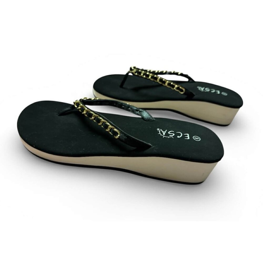 🔴 NWT Black & White Wedge Sandals with Gold Chain Detail